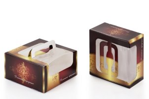 Коробка для торта с ручками
